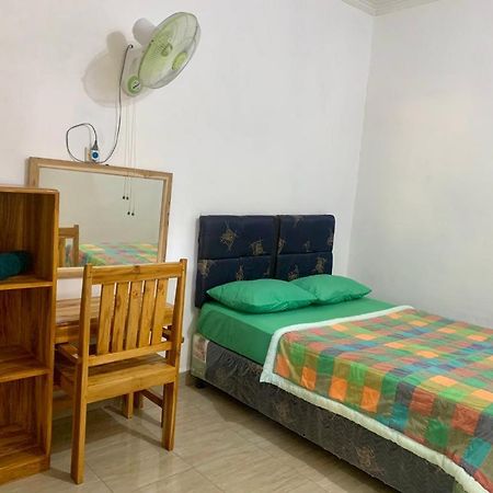 Penginapan Sedap Malam Lovina Exterior foto