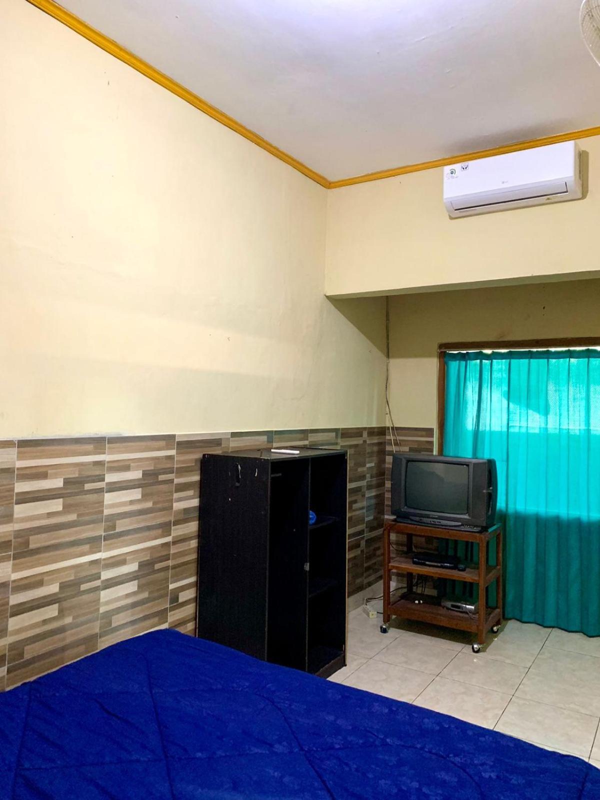 Penginapan Sedap Malam Lovina Exterior foto
